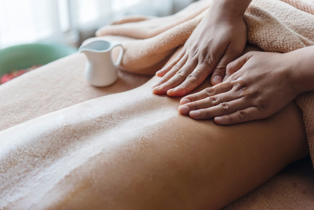 Thai,Massage,Spa,Body,Back,Pain,Massage.,Asian,Woman,Back